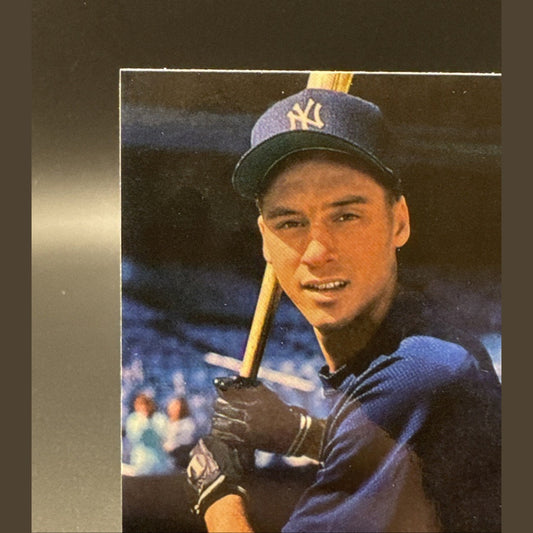 2021 Topps Stadium Club Derek Jeter #SCG-25 “1992 Draft Pick” (reprint)