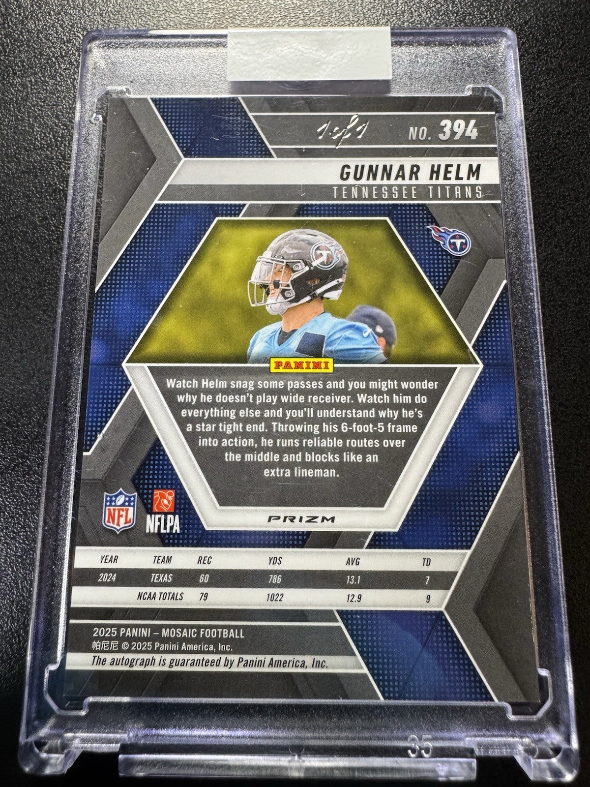 2025 Panini Mosaic Football Gunnar Helm Black 1/1 Rookie Auto