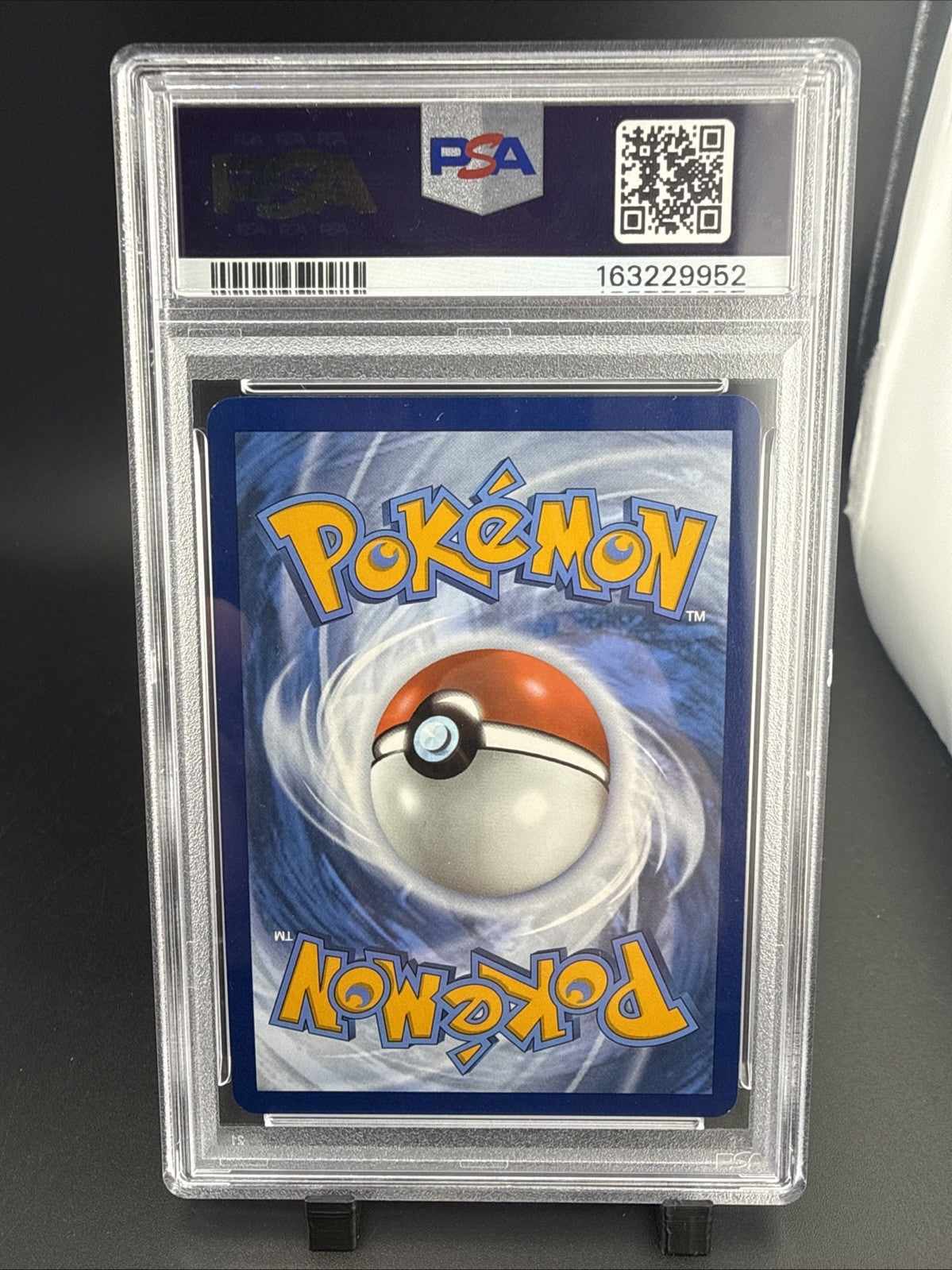 Iono’s Kilowattrel IR 163/159 Holo PSA 8 Near-Mint #163