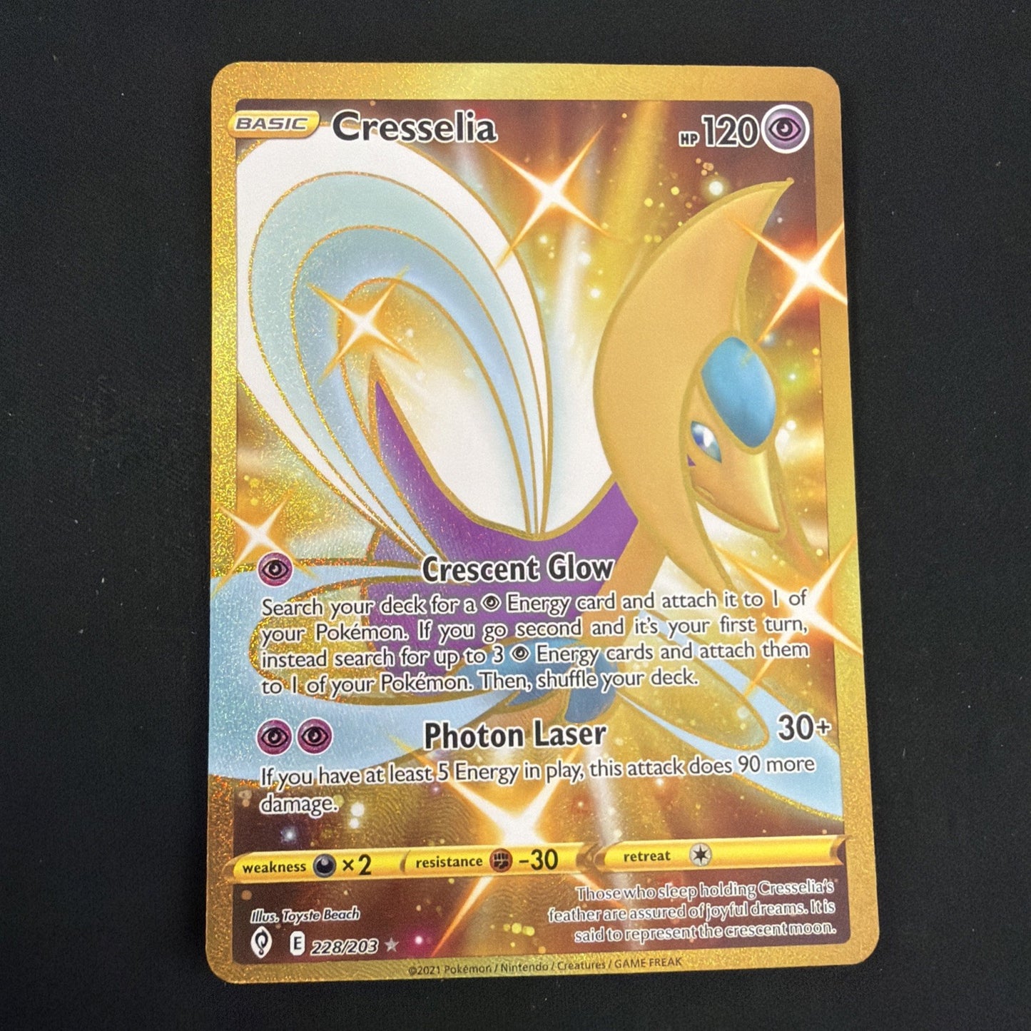 Cresselia (Secret) 228/203 SWSH07: Evolving Skies Holo
