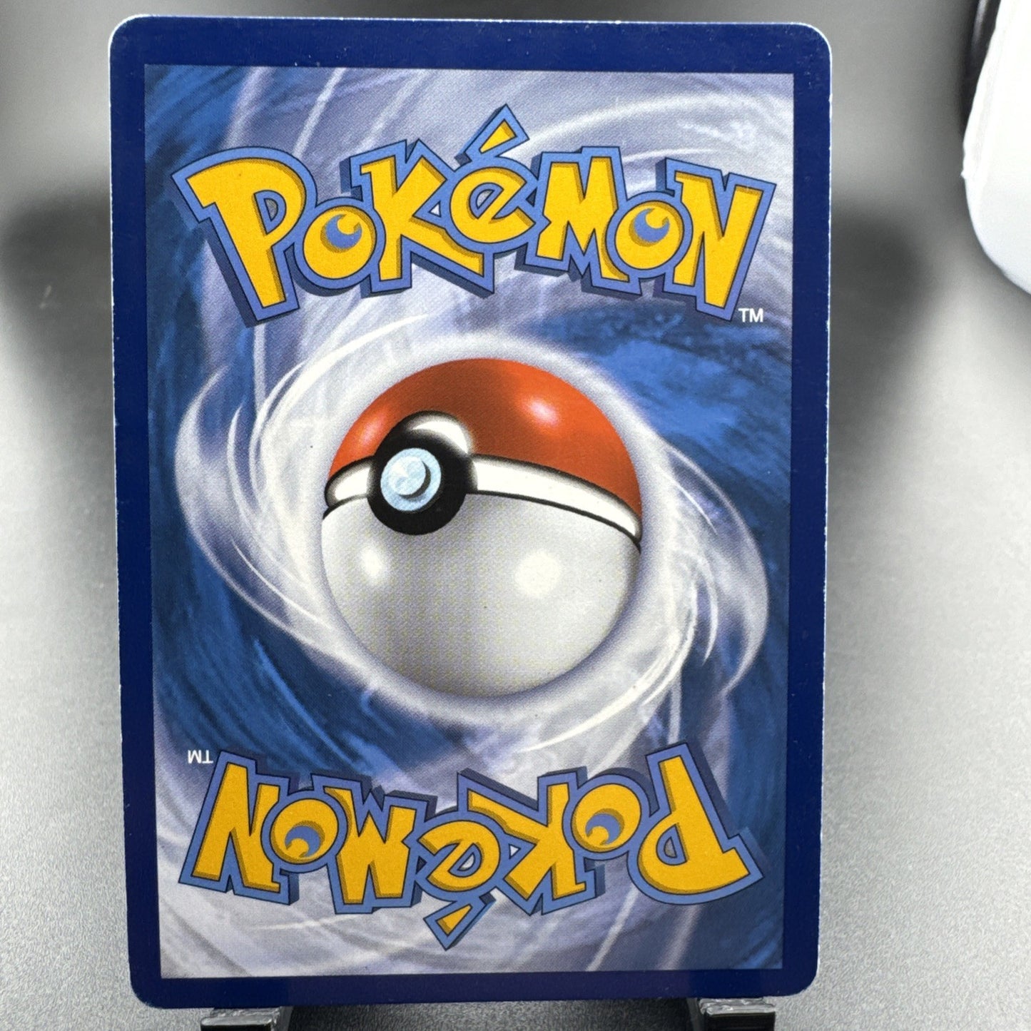 2021 Pokemon Sword & Shield Fusion Strike Mew V 251/264 Ultra Rare Alt Full-Art