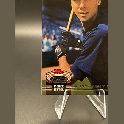 2021 Topps Stadium Club Derek Jeter #SCG-25 “1992 Draft Pick” (reprint)