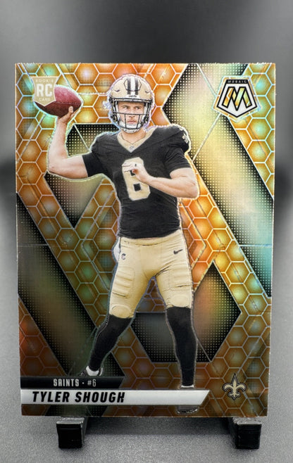 2025 Panini Mosaic - Rookies Tyler Shough #312 Honeycomb Prizm (RC)