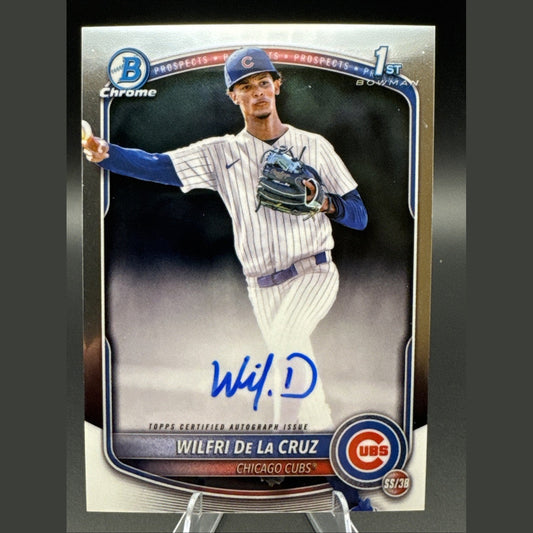 2025 Bowman Chrome Wilfri De La Cruz Auto 1st #CPA-WD Cubs 1st Bowman Autograph