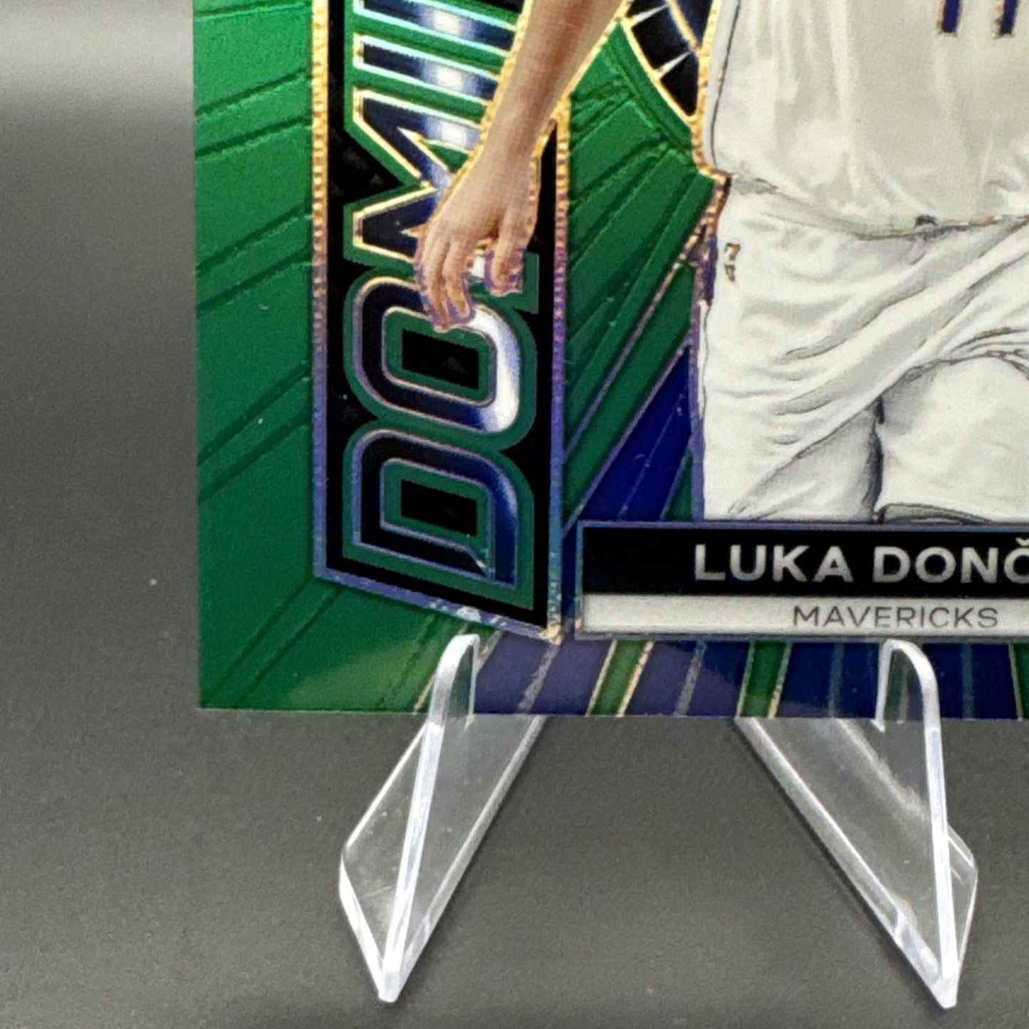 2023-24 Panini Prizm Luka Doncic Green Prizm Dominance #2 Mavs - Lakers
