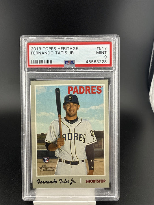 2019 Topps Heritage #517 Fernando Tatís Jr. PSA 9 RC
