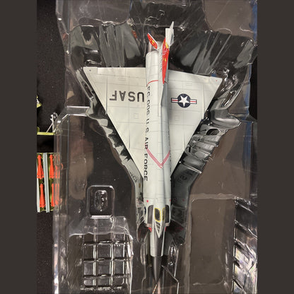 Hobby Master F-102A Delta Dagger HA3115 Cali Air N’tnl Guard Early 1970’s 1:72