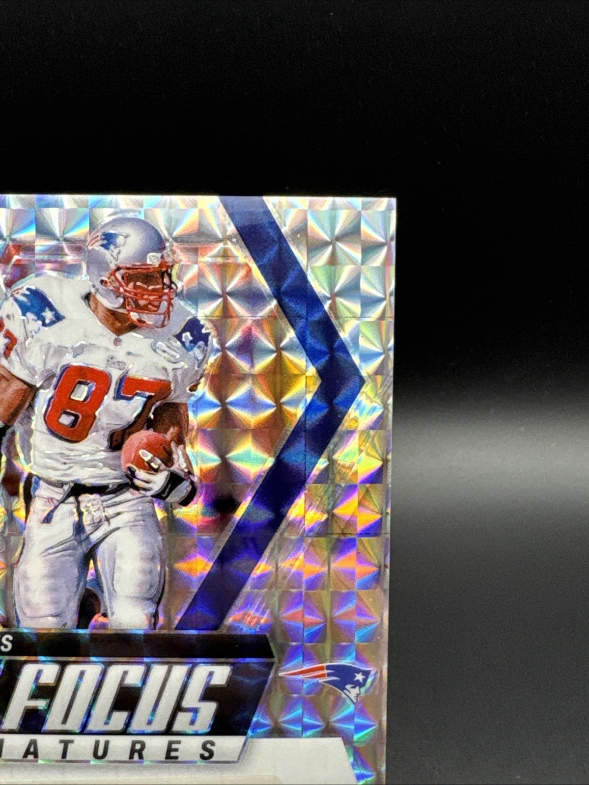 2024 Panini Mosaic - In Focus Signatures Ben Coates  (AU) New England Patriots