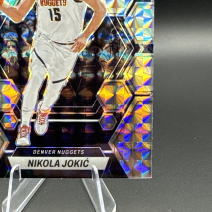 Panini 2022-23 Mosaic Prizm Nikola Jokić #168 Denver Nuggets Basketball