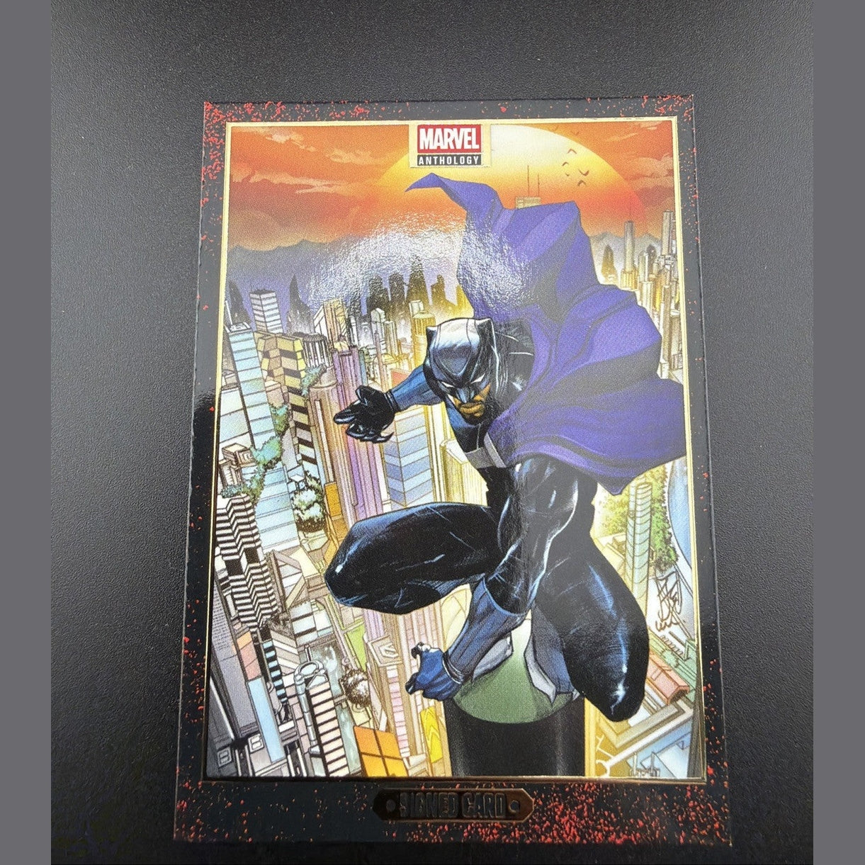 Marvel Anthology Panini - Ultimate Black Panther (17) Signed Memorabilia Card