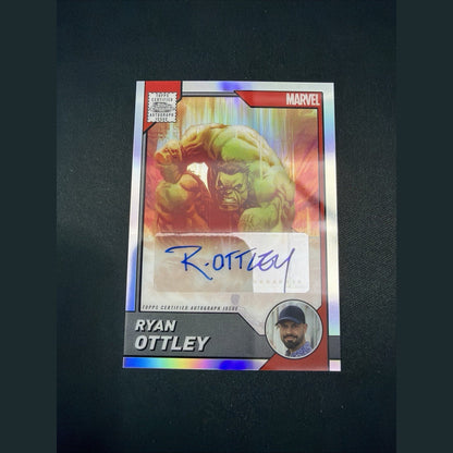 2025 Topps Chrome Marvel Comic Book Artist Autograph Hulk #1 - Ryan Ottley