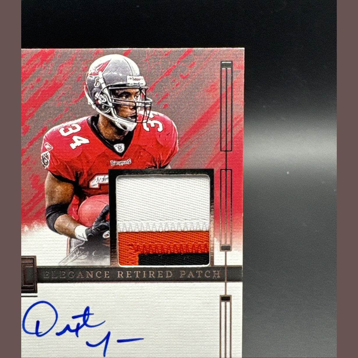 Dexter Jackson- 2024 IMPECCABLE ELEGANCE RETIRED PATCH- On Card AUTO 41/75