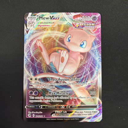 Mew VMAX 114/264 Swsh08: Fusion Strike Holo