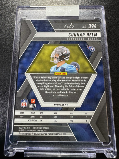 2025 Panini Mosaic Football Gunnar Helm Black 1/1 Rookie Auto
