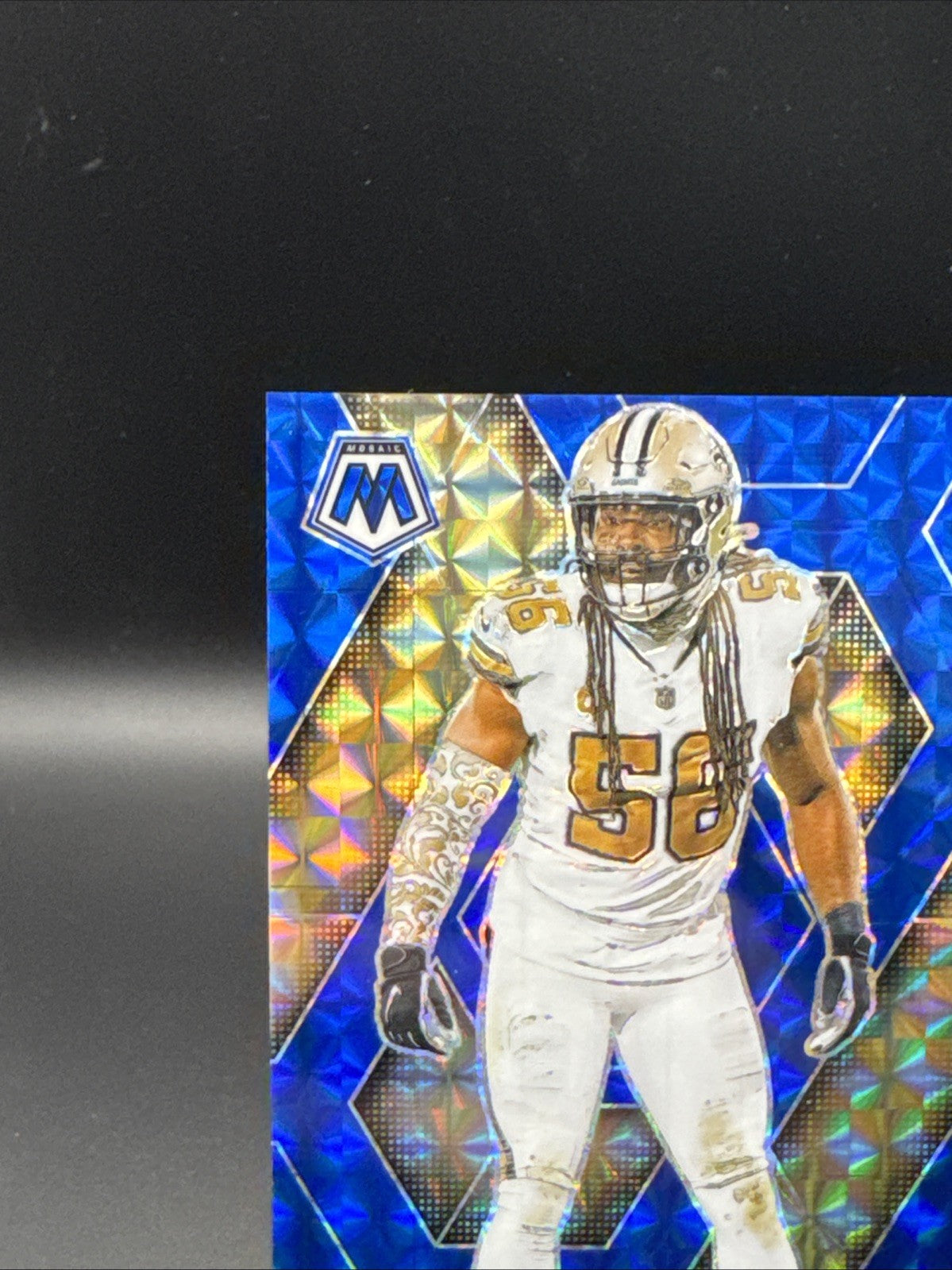 2025 Mosaic Demario Davis Blue #230 Saints 24/99