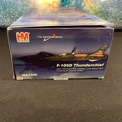 Hobby Master 1:72 USAF Republic F-105F Thunderchief Fighter-Bomber, HA2523
