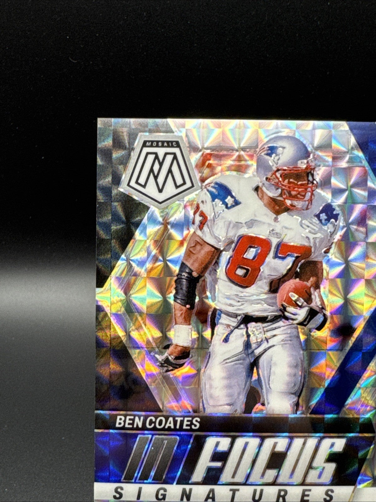 2024 Panini Mosaic - In Focus Signatures Ben Coates  (AU) New England Patriots
