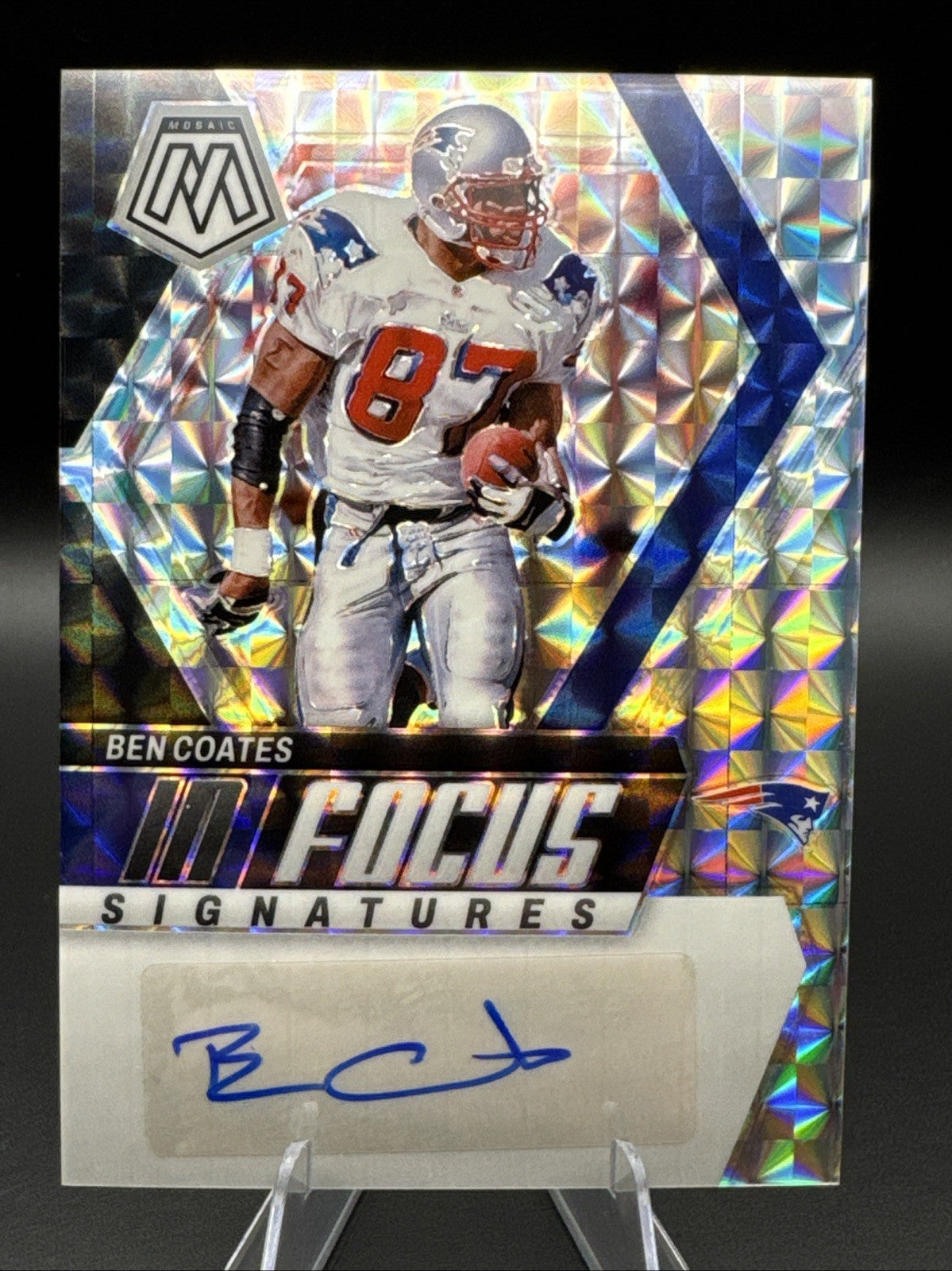 2024 Panini Mosaic - In Focus Signatures Ben Coates  (AU) New England Patriots