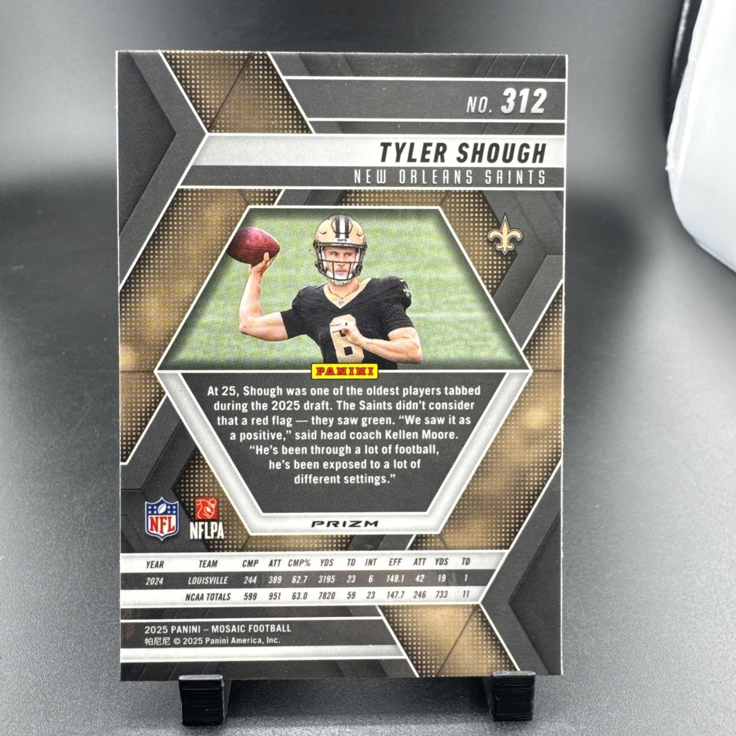 2025 Panini Mosaic - Rookies Tyler Shough #312 Honeycomb Prizm (RC)