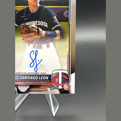 2025 Bowman Chrome Santiago Leon 1st Bowman Autograph #CPA-SL