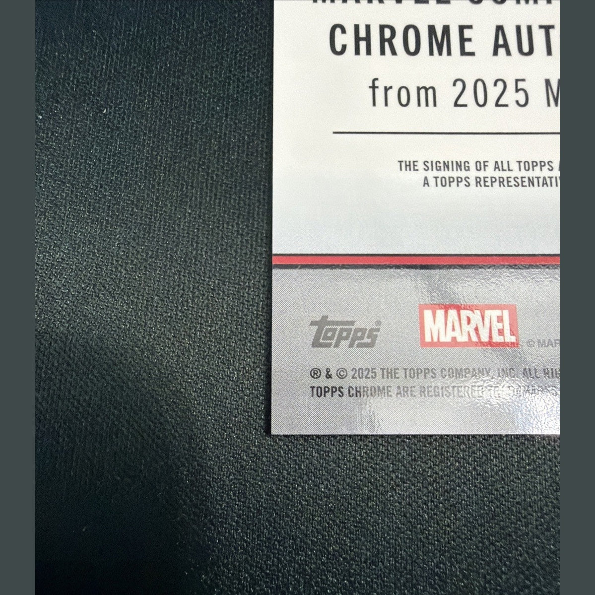 2025 Topps Chrome Marvel Comic Book Artist Autograph Hulk #1 - Ryan Ottley