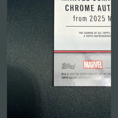 2025 Topps Chrome Marvel Comic Book Artist Autograph Hulk #1 - Ryan Ottley