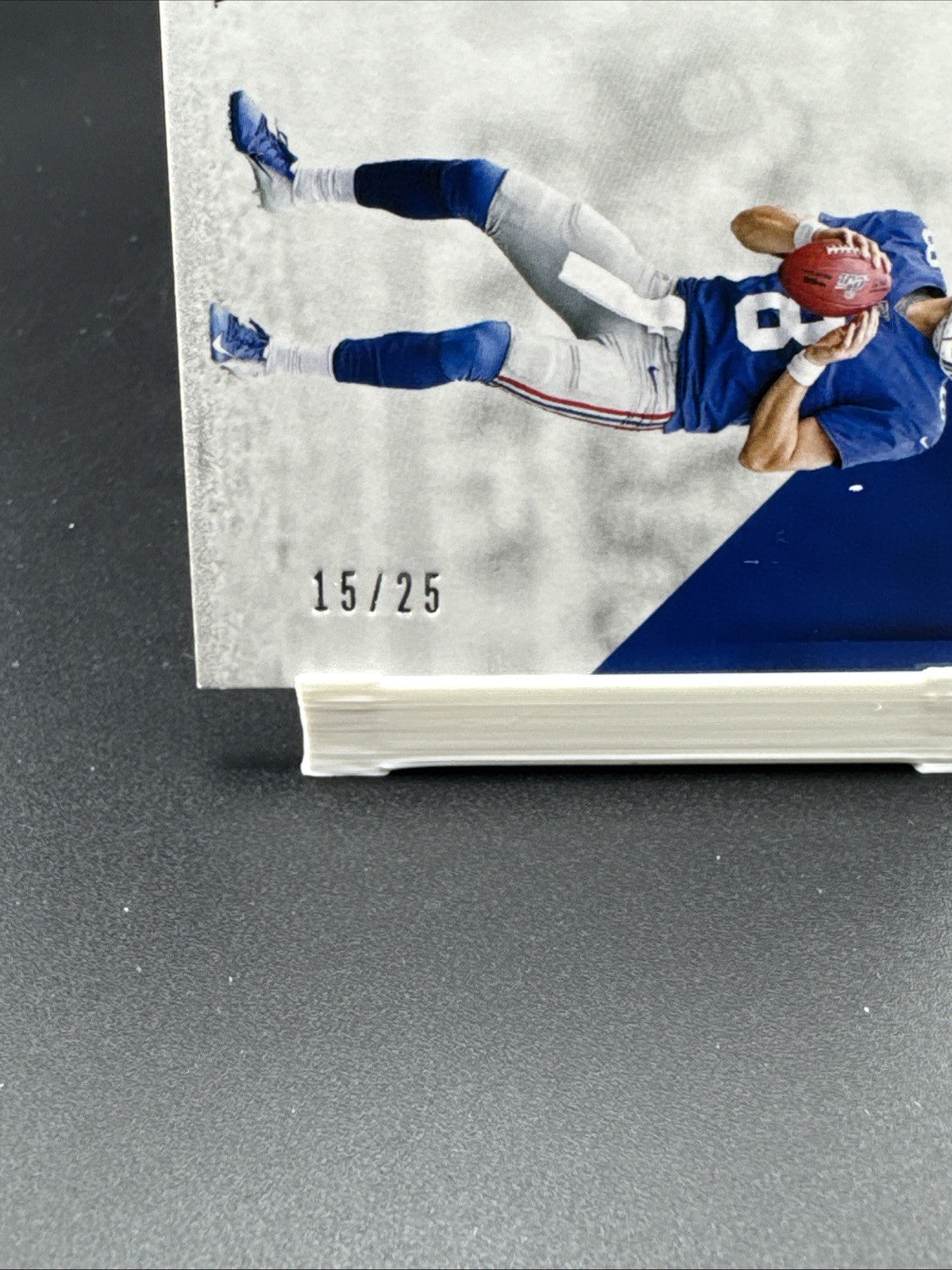 2019 Panini Majestic - Majestic Rookie Materials Daniel Jones #RM-DJ Gold 15/25
