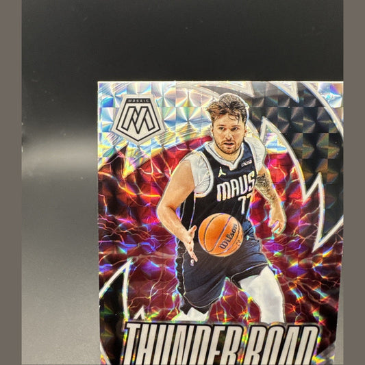 2023-24 Panini Mosaic - Thunder Road Luka Dončić Mosaic Prizm #20