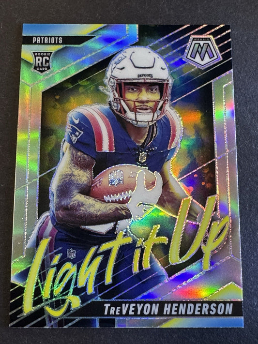 TREVEYON HENDERSON - 2025 MOSAIC #10 - LIGHT IT UP -  SILVER PRIZM (RC) PATRIOTS