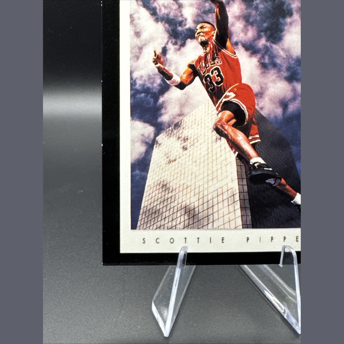 1994 SkyBox Premium #321 Scottie Pippen Air Raid