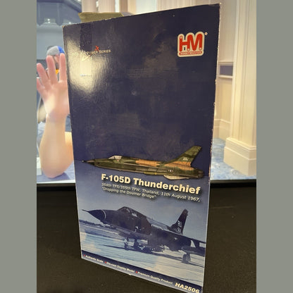 Hobby Master 1:72 USAF Republic F-105F Thunderchief Fighter-Bomber, HA2523