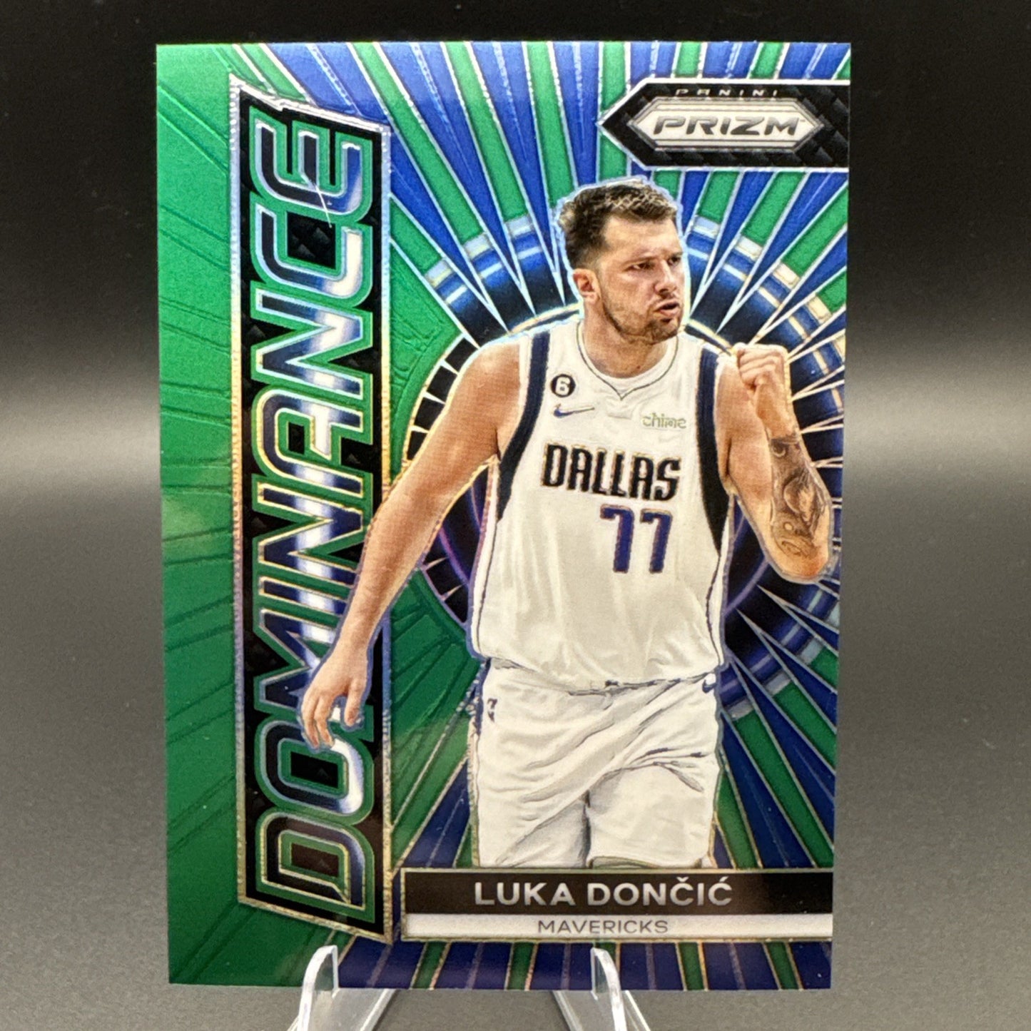 2023-24 Panini Prizm Luka Doncic Green Prizm Dominance #2 Mavs - Lakers