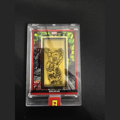 Marvel Anthology Panini 2025 Medallion Card Hulk
