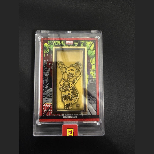 Marvel Anthology Panini 2025 Medallion Card Hulk