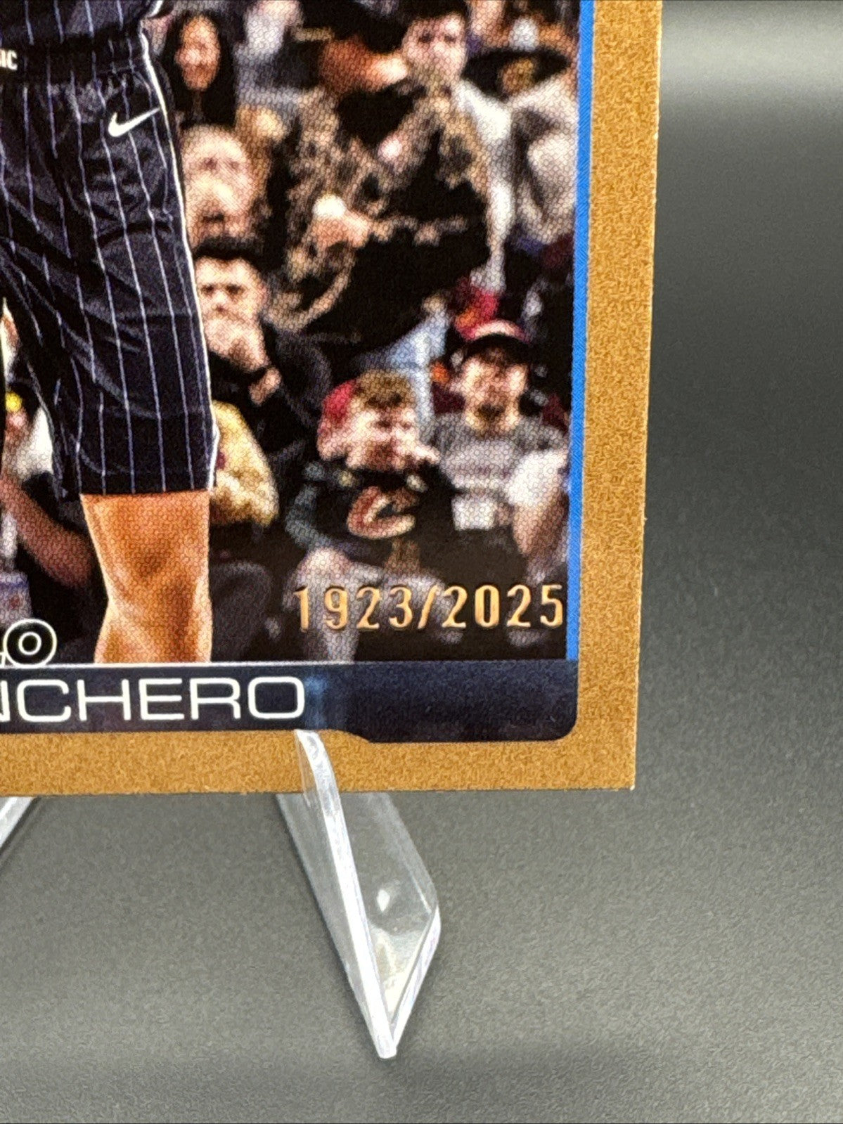 2025 Topps Basketball Paolo Banchero # 87 Gold Border /2025