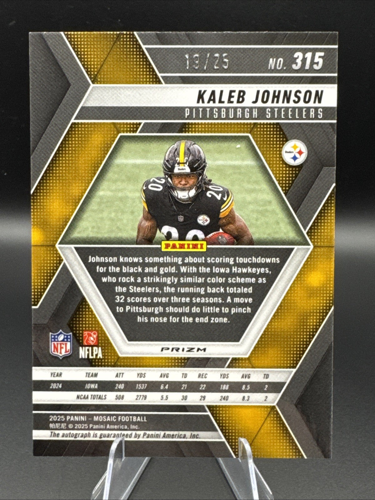 KALEB JOHNSON 2025 PANINI MOSAIC #315 ROOKIE AUTO WHITE PRIZM RC 19/25