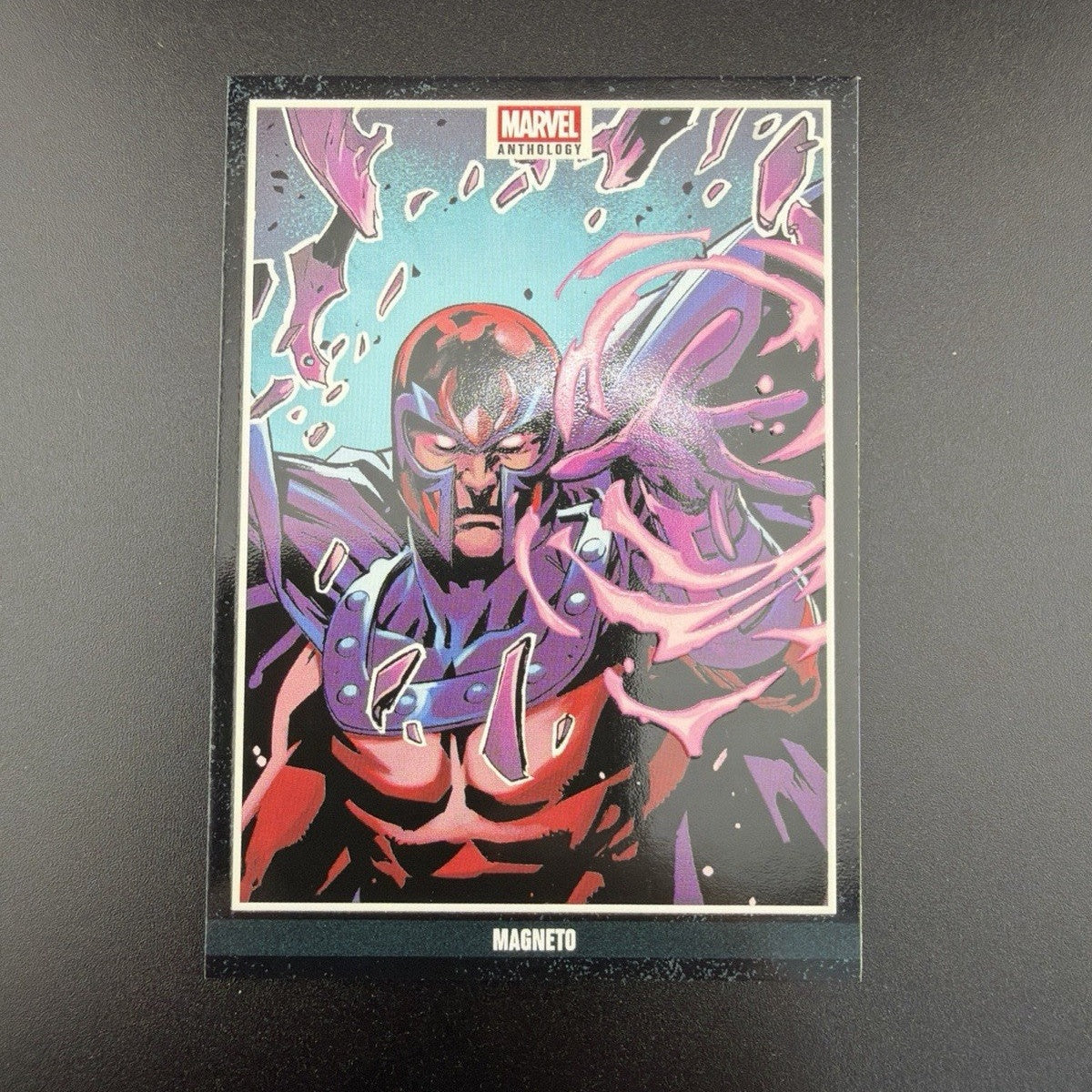2025 Panini Marvel Anthology - Glow in the Dark - Magneto - G3