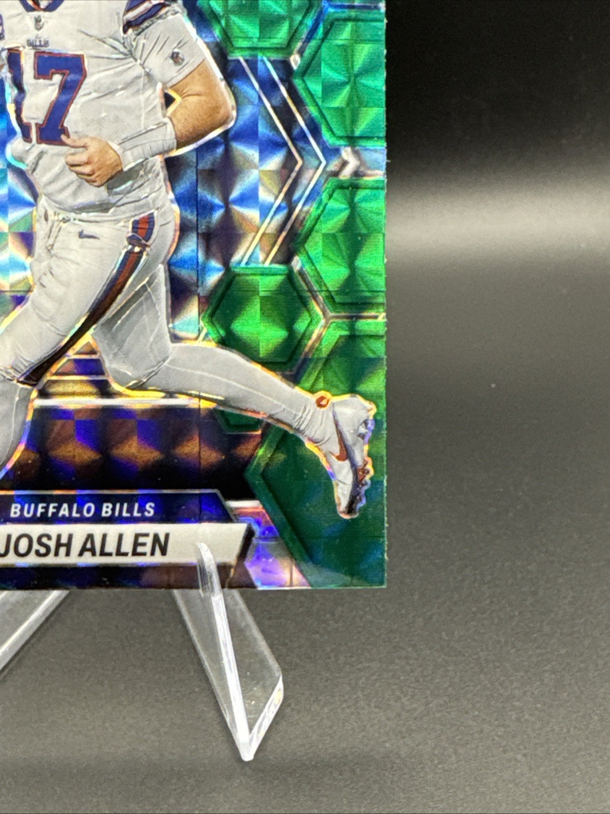 2023 Panini Mosaic Josh Allen Green Prizm Parallel Buffalo Bills #21