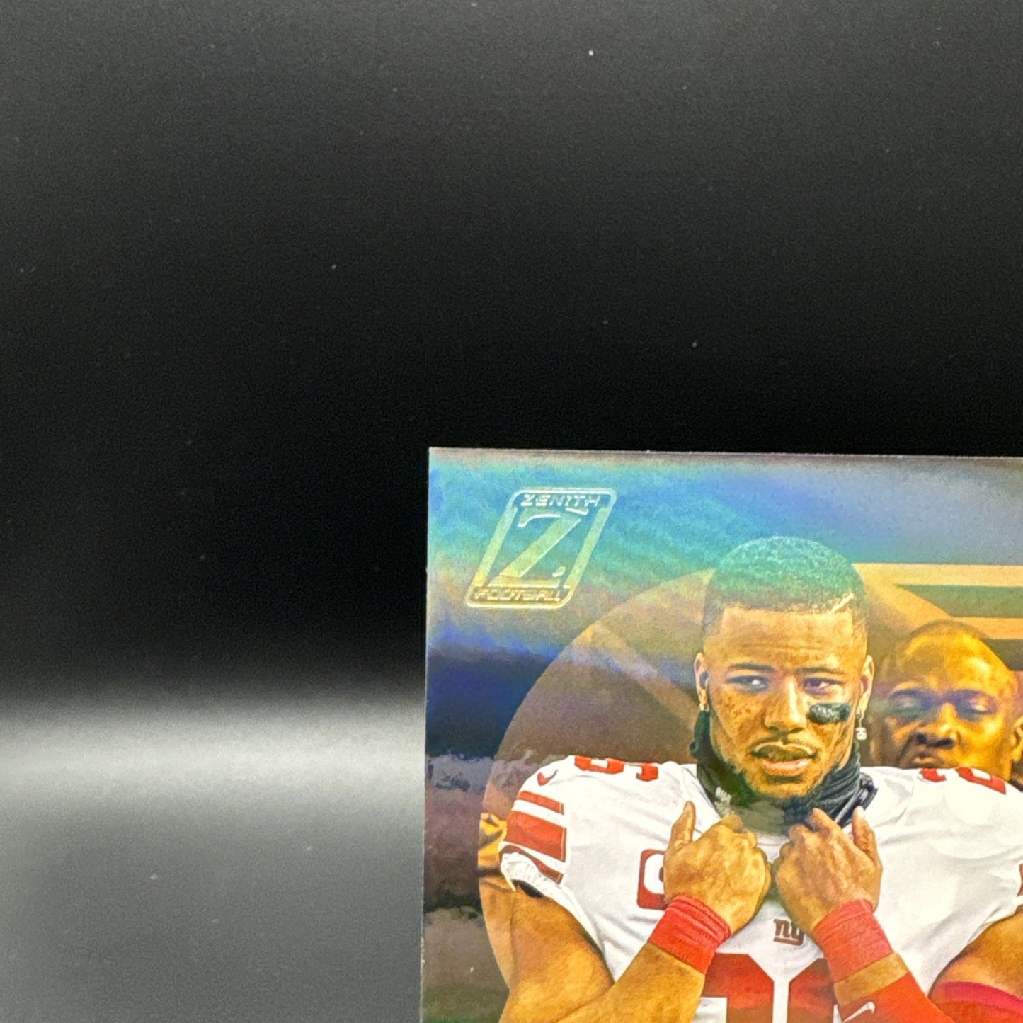 2020 Zenith Gold Saquon Barkley Holo #25