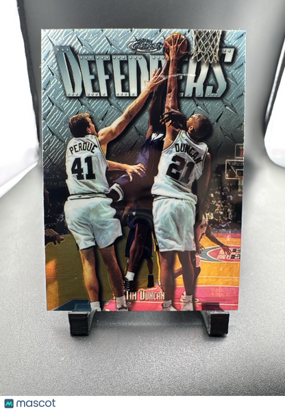 1996 Topps Finest Defenders Tim Duncan Will Perdue #DF26