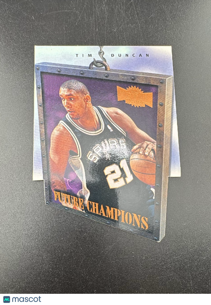 1998 Metal Universe Future Champions Tim Duncan #1 of 15 FC Die-Cut