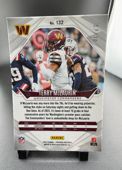 2025 Panini Phoenix Terry McLaurin #132 Gold Glitter /10