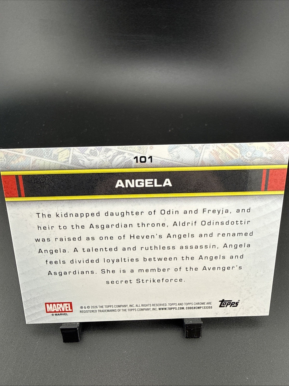 2026 Topps Chrome Marvel - Angela Green Raywave /99