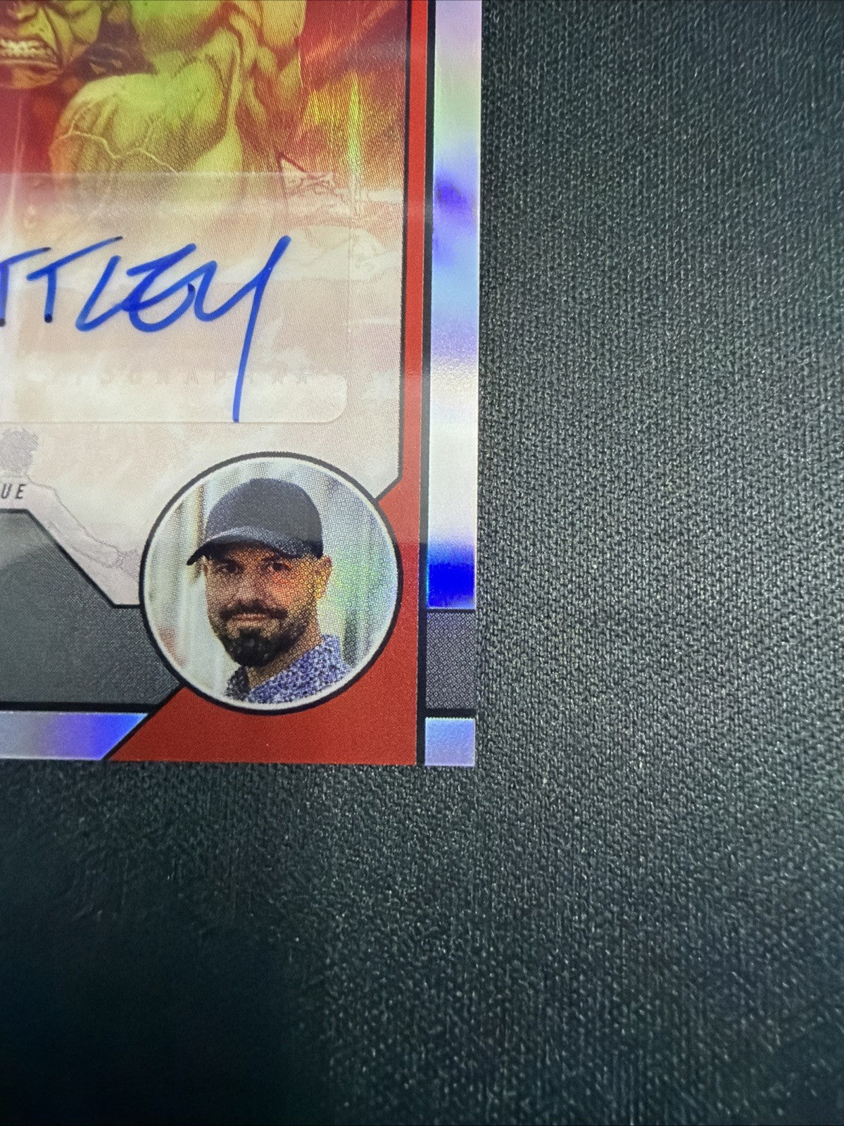 2025 Topps Chrome Marvel Comic Book Artist Autograph Hulk #1 - Ryan Ottley