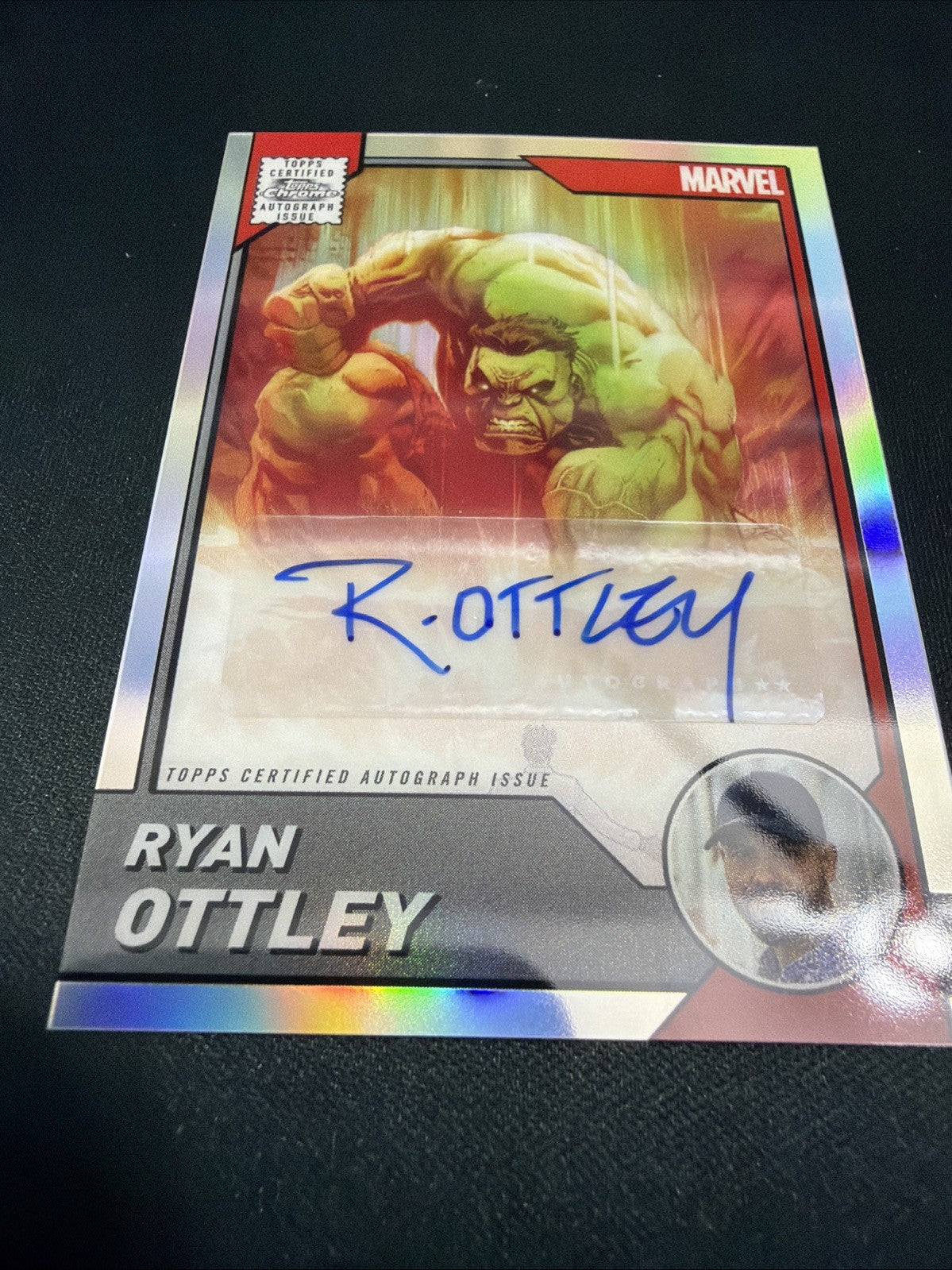 2025 Topps Chrome Marvel Comic Book Artist Autograph Hulk #1 - Ryan Ottley