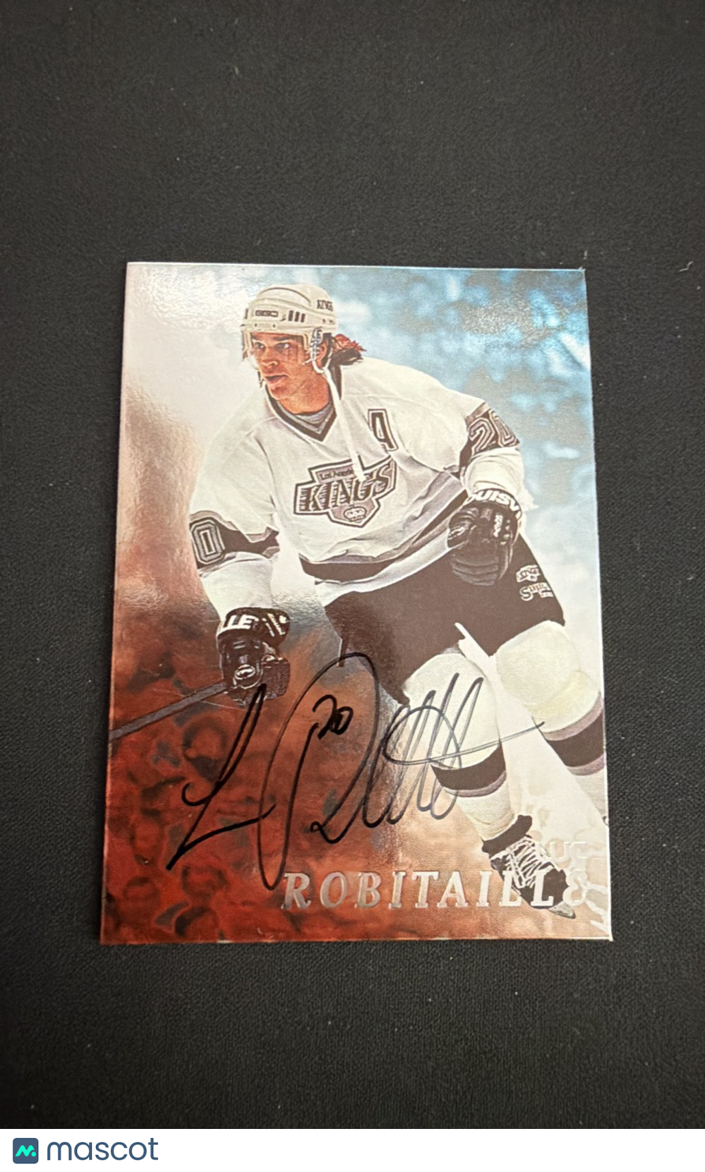 1998-99 In the Game Be A Player - Luc Robitaille #61 Silver Autographs (AU)