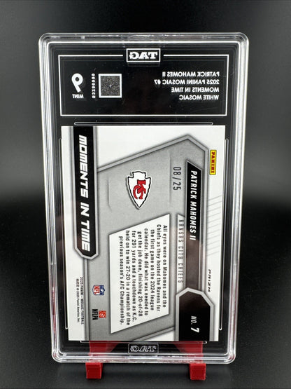 2025 Panini Mosaic #7 Patrick Mahomes White Mosaic 8/25 TAG 9