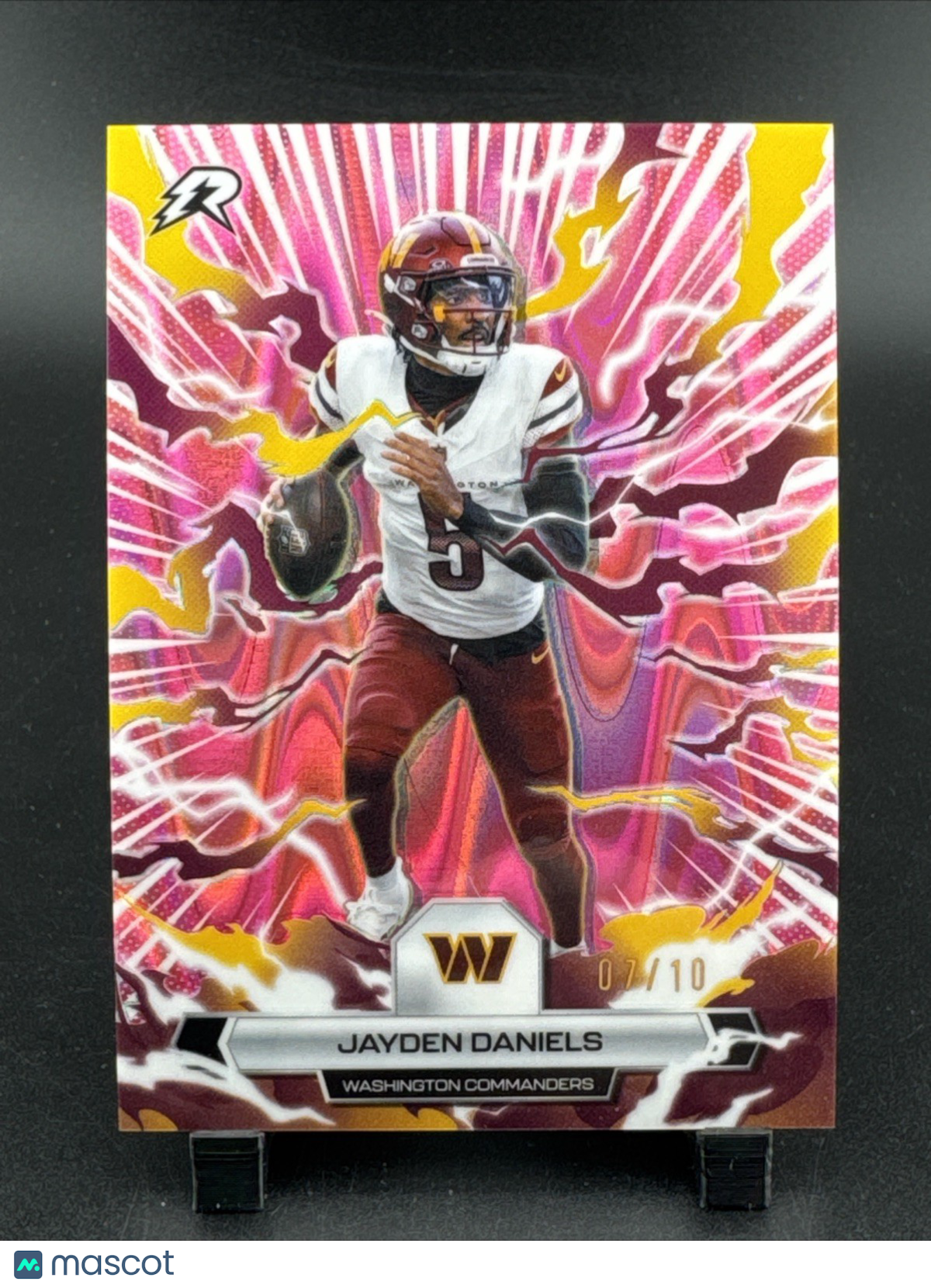 2025 Topps Resurgence Jayden Daniels Refractor #98 Pink Lava Washington 7/10