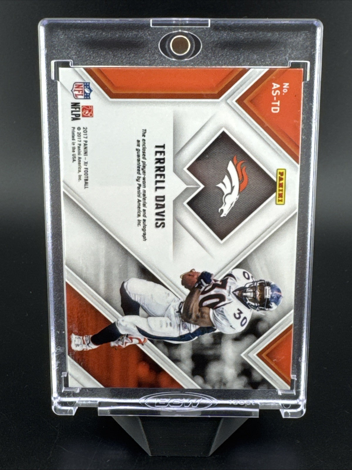 2017 Panini XR - Autographed Swatches Terrell Davis #AS-TD 1of1 (AU, MEM) 1/1