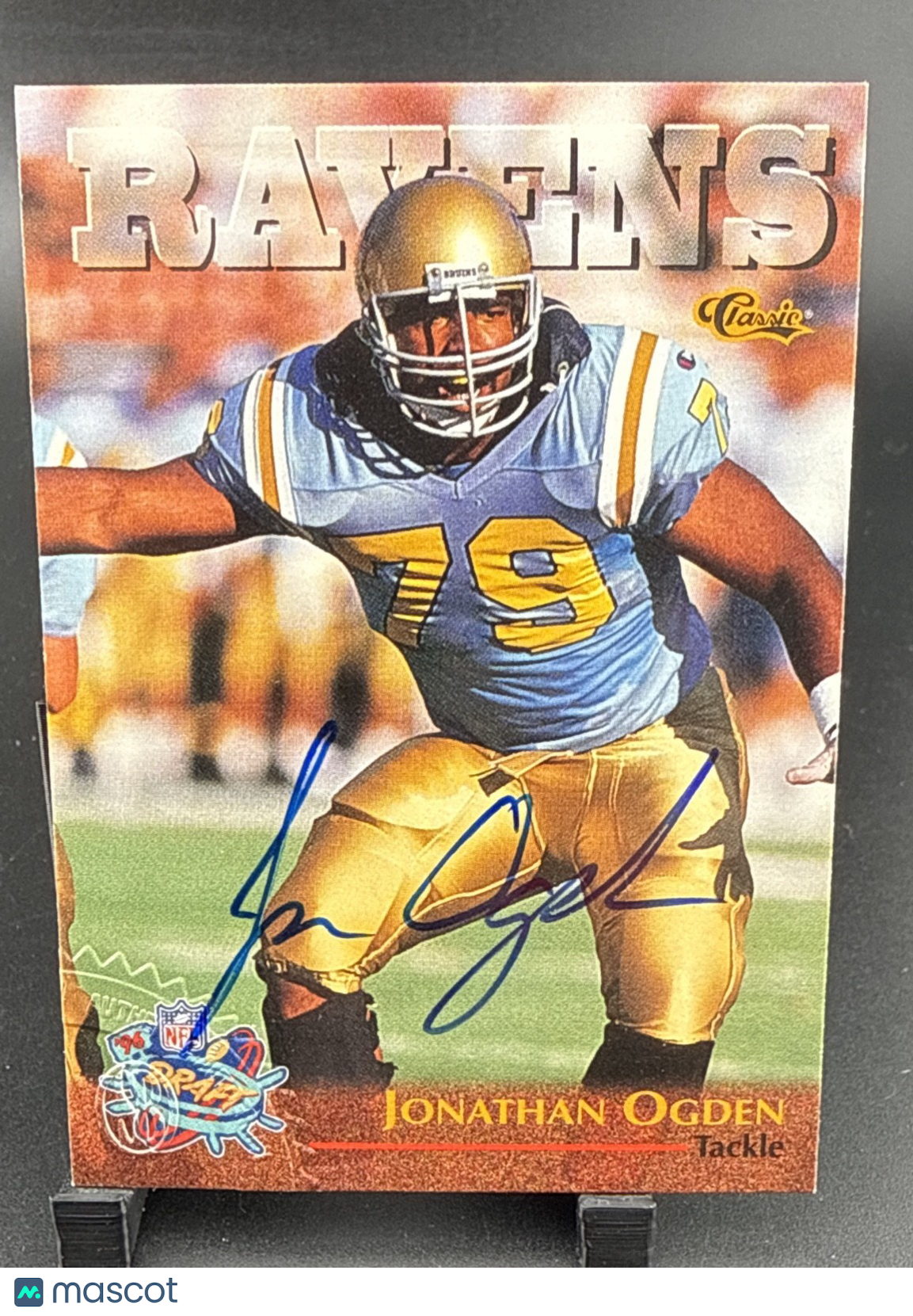 1996 Classic NFL Rookies - Jonathan Ogden #2 Autographs (AU, RC)
